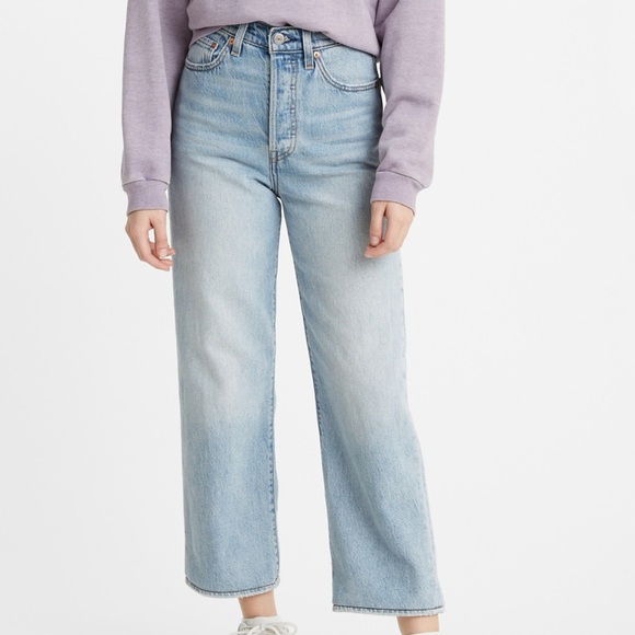 Levi's Ribcage Straight Jean Middle Road - Picture 1 of 9